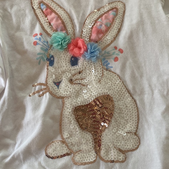 Bunny shirt with skirt - Picture 3 of 4